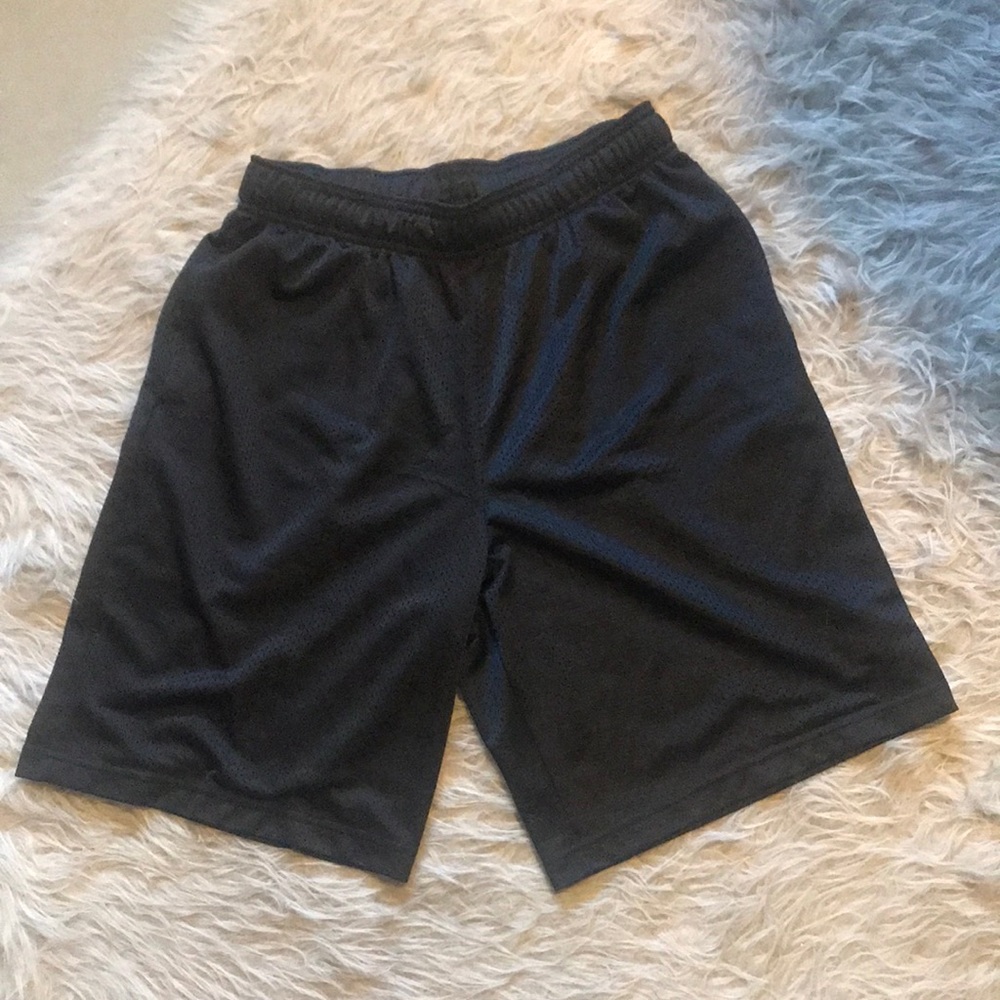 🔺FINAL SALE!🔺 Men's City Streets Black Athletic Shorts - M